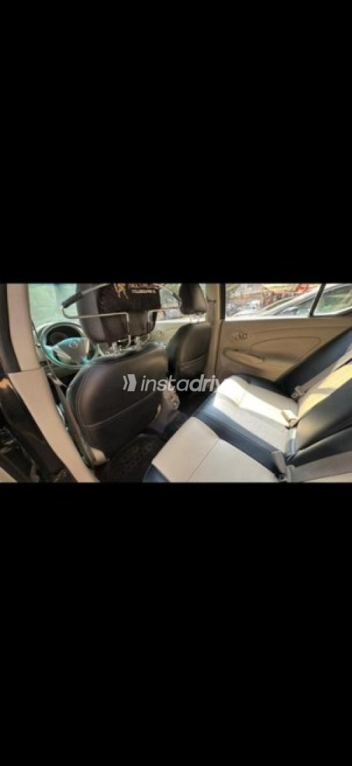 Nissan Sunny 2019 White Automatic Used for Sale in Greater Cairo ( Cairo + Giza) - 6