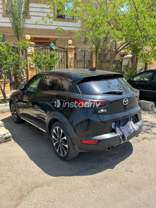 مازدا Cx 3 2021 أسود أوتوماتيك مستعملة للبيع في القاهرة - 2