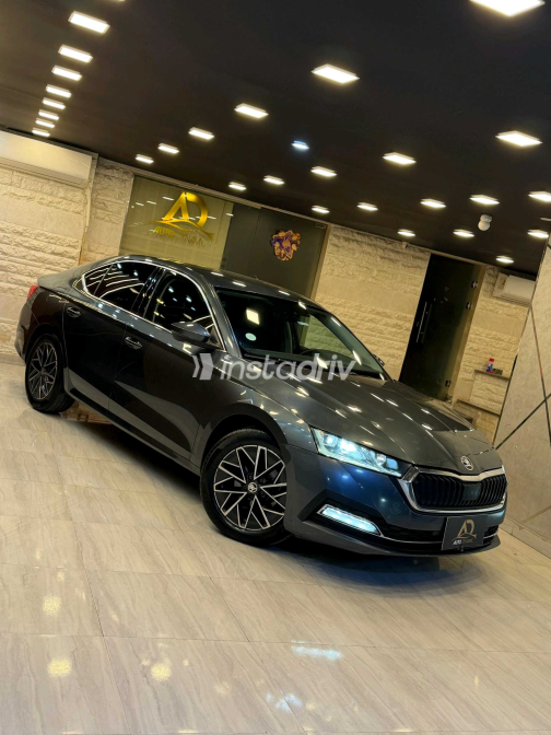 سكودا اوكتافيا 2021 رمادي أوتوماتيك مستعملة للبيع في مدينة نصر - 8