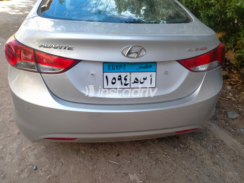 Hyundai Avante 2011 Gray Automatic Used for Sale in El Haram - 4