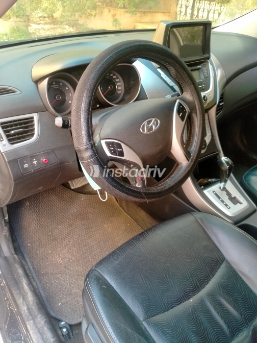 Hyundai Avante 2011 Gray Automatic Used for Sale in El Haram - 5