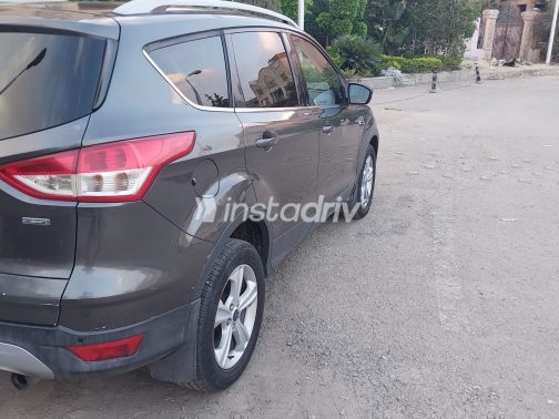 Ford Kuga 2015 Dark Gray Automatic Used for Sale in Cairo - 4