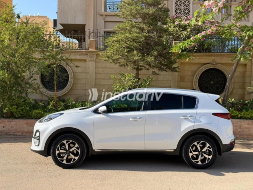 Kia Sportage 2021 White Automatic Used for Sale in 6 October - 4