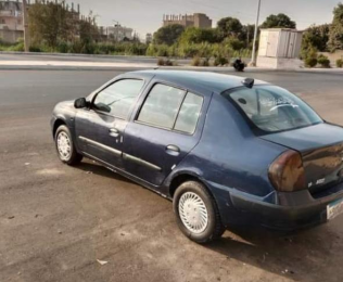 رينو كليو 2005 أبيض يدوي مستعملة للبيع في الأقصر