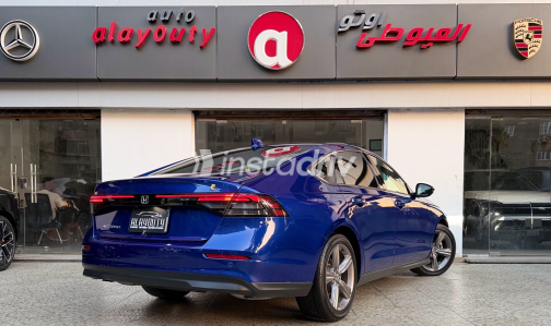 هوندا أكورد 2023 أزرق أوتوماتيك مستعملة للبيع في مدينة نصر - 7
