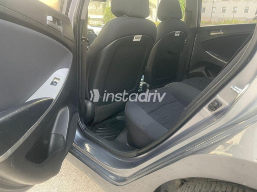 Hyundai Accent RB 2017 Gray Automatic Used for Sale in Nasr city - 3