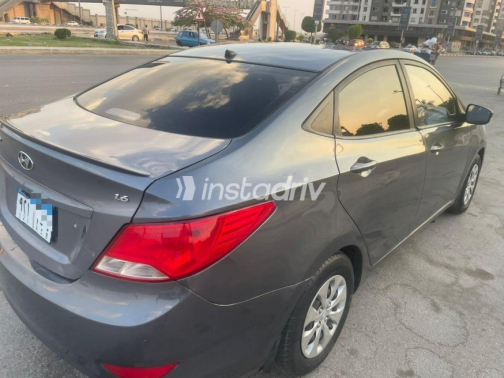 Hyundai Accent RB 2017 Gray Automatic Used for Sale in Nasr city - 10