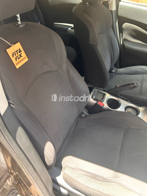 Nissan Juke 2013 Brown Automatic Used for Sale in Alexandria - 4