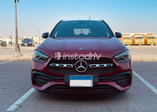 مرسيدس GLA 200 2021 أبيض أوتوماتيك مستعملة للبيع في مصر الجديدة - 6