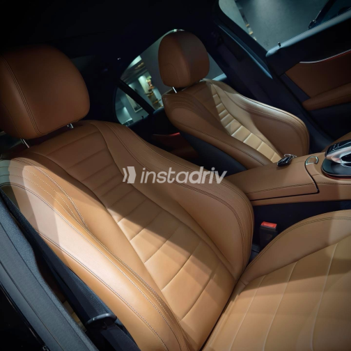 Mercedes E 300 2020 Black Automatic Used for Sale in Giza - 5