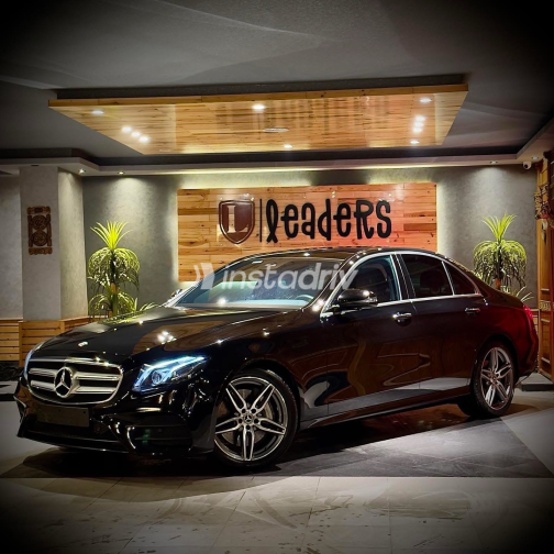 Mercedes E 300 2020 Black Automatic Used for Sale in Giza - 7