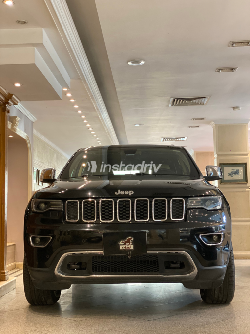 Jeep Grand Cherokee 2020 Black Automatic Used for Sale in Heliopolis - 2