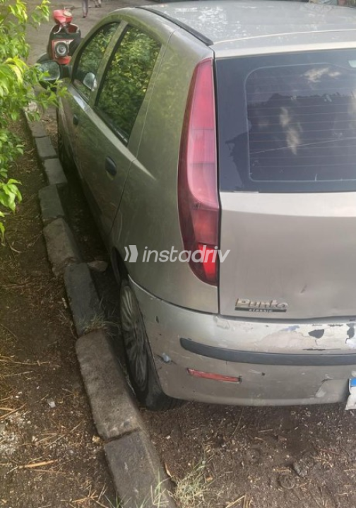 فيات بونتو 2012 ذهبي يدوي مستعملة للبيع في القاهرة الكبرى ( القاهرة - الجيزة) - 6