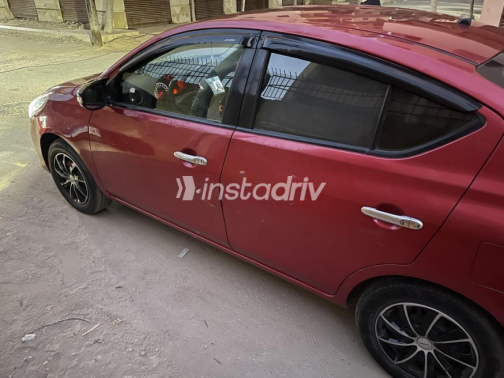 Nissan Sunny 2019 Red Automatic Used for Sale in Mansoura - 3