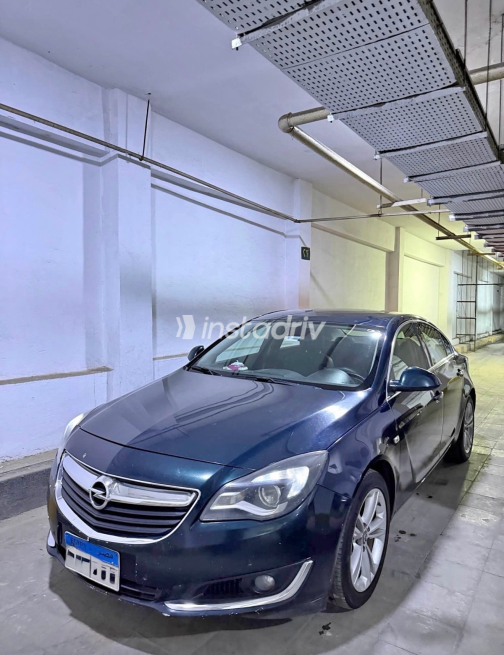 Opel Insignia 2016 White Automatic Used for Sale in Giza - 4