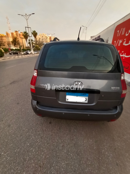 هيونداي ماتريكس 2011 رمادي أوتوماتيك مستعملة للبيع في المنصورة - 9