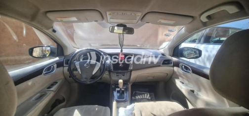 Nissan Sentra 2019 White Automatic Used for Sale in Greater Cairo ( Cairo + Giza) - 4