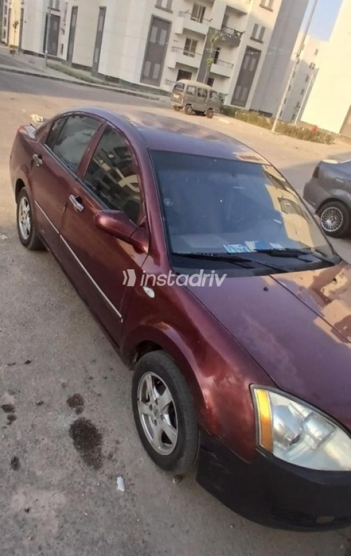 شيرى A15 2011 أحمر غامق يدوي مستعملة للبيع في العبور - 2