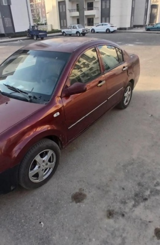 شيرى A15 2011 أحمر غامق يدوي مستعملة للبيع في العبور