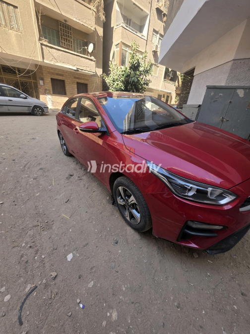 كيا جراند سيراتو 2020 أحمر أوتوماتيك مستعملة للبيع في الهرم - 1