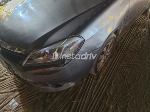 بى واى دى‬ F3 2018 رمادي أوتوماتيك مستعملة للبيع في الجيزة - 2