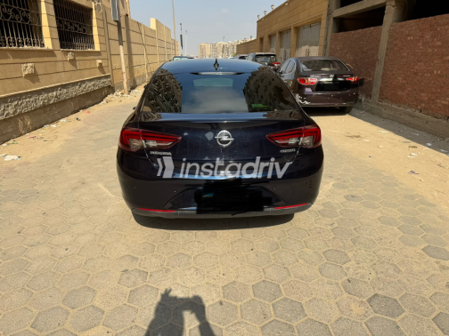 اوبل أنسيجنيا 2019 أبيض أوتوماتيك مستعملة للبيع في المعادى - 5