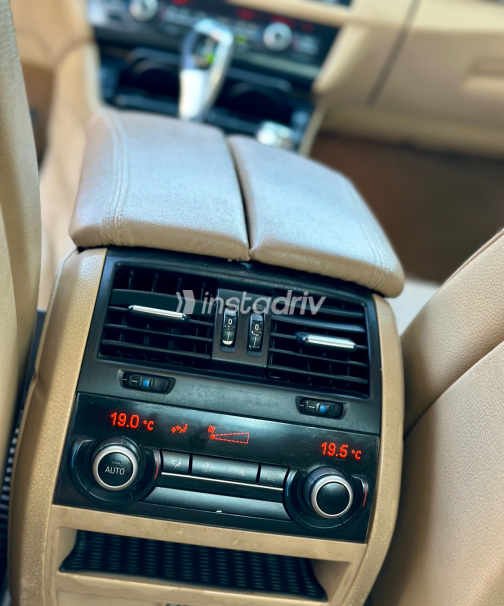 بي ام دبليو 520 2013 أزرق أوتوماتيك مستعملة للبيع في مدينة نصر - 3