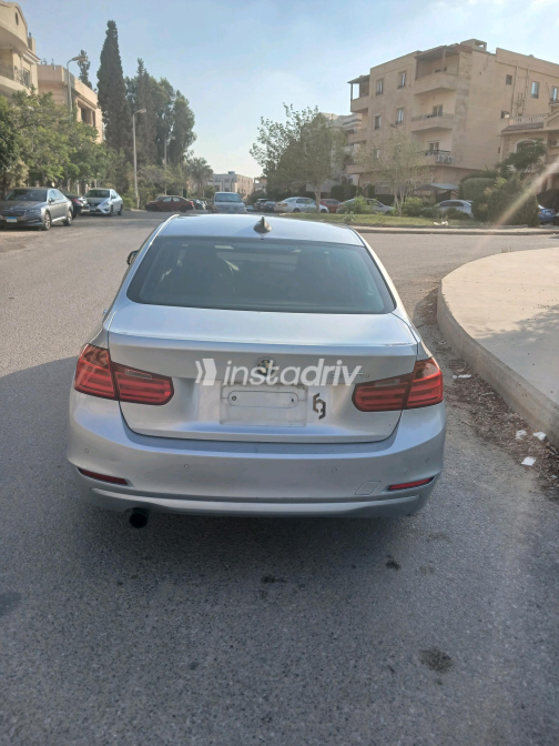 BMW 320 2013 Silver Automatic Used for Sale in Cairo - 3