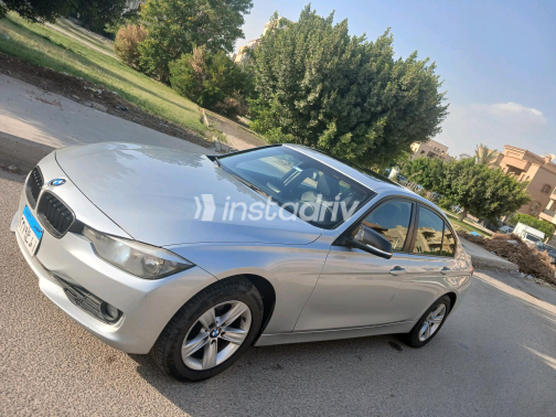 BMW 320 2013 Silver Automatic Used for Sale in Cairo - 7