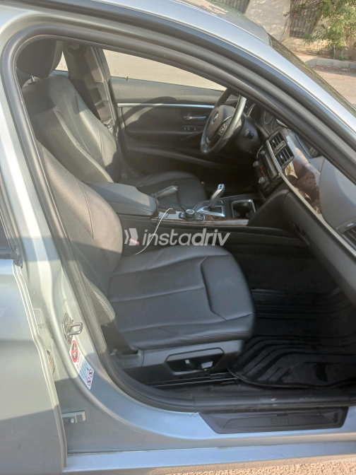 BMW 320 2013 Silver Automatic Used for Sale in Cairo - 10
