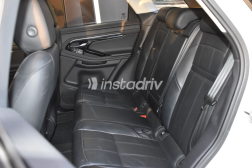 Land Rover Range Rover Evoque 2022 White Automatic Used for Sale in Giza - 7