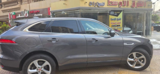 جاكوار اف بيس 2019 رمادي أوتوماتيك مستعملة للبيع في مصر الجديدة