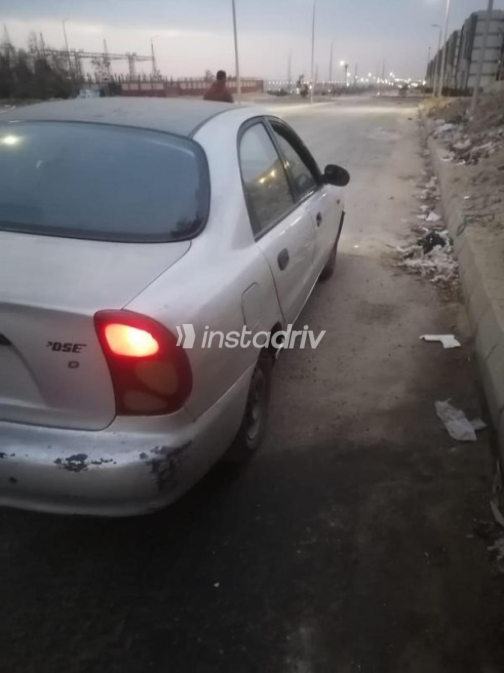 دايو لانوس 2 2000 فضي يدوي مستعملة للبيع في المنيل - 5