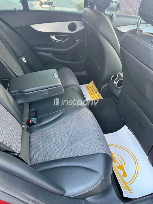 Mercedes C 180 2018 Red Automatic Used for Sale in Giza - 3