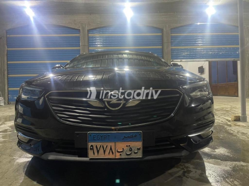 Opel Insignia 2018 Black Automatic Used for Sale in Giza - 2