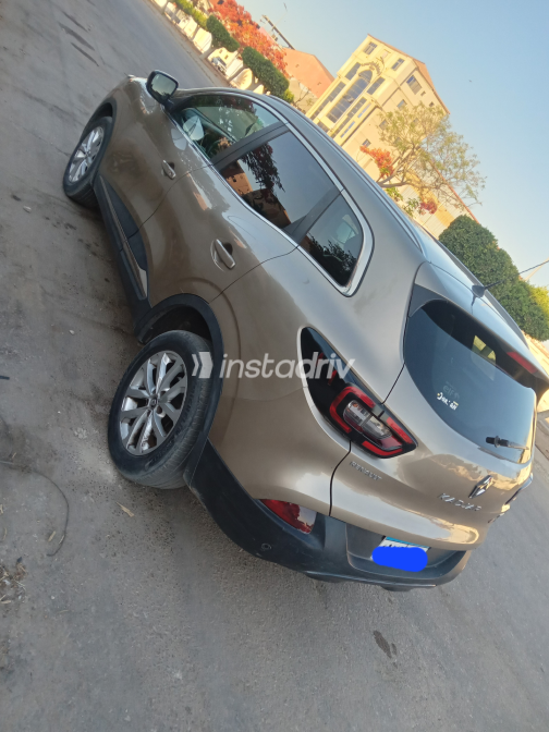 Renault Kadjar 2018 Gold Automatic Used for Sale in Beheira - 6