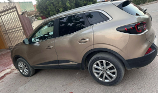 Renault Kadjar 2018 Gold Automatic Used for Sale in Beheira