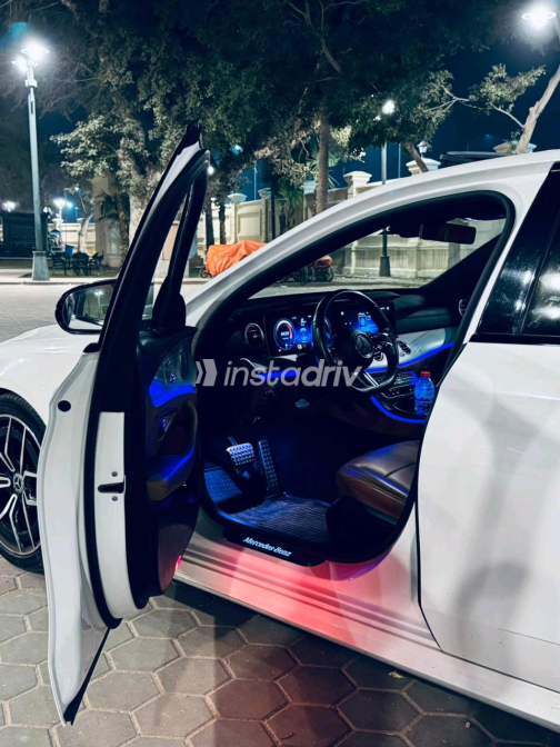 Mercedes E 200 2021 White Automatic Used for Sale in Alexandria - 3