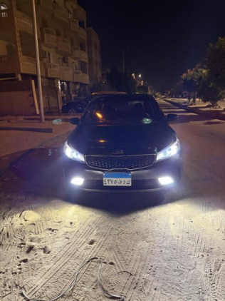 كيا K3 2018 أسود أوتوماتيك مستعملة للبيع في العبور