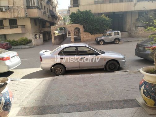 Mitsubishi Lancer Crystala 1999 Silver Automatic Used for Sale in Cairo - 1