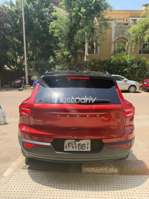 فولفو XC 40 2021 أبيض أوتوماتيك مستعملة للبيع في المعادى - 8
