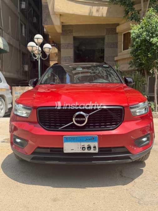 فولفو XC 40 2021 أبيض أوتوماتيك مستعملة للبيع في المعادى - 9