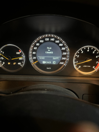 مرسيدس C 200 2008 فضي أوتوماتيك مستعملة للبيع في الجيزة