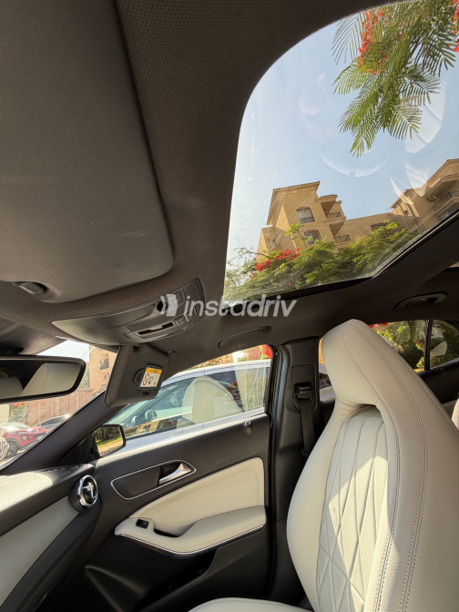 Mercedes GLA 200 2018 Black Automatic Used for Sale in Cairo - 1