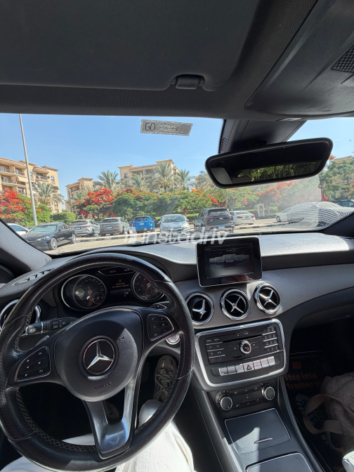 Mercedes GLA 200 2018 Black Automatic Used for Sale in Cairo - 4