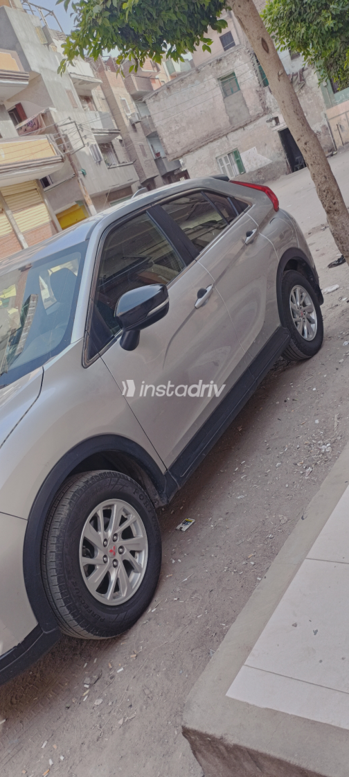 Mitsubishi Eclipse 2018 Silver Automatic Used for Sale in Zagazig - 5