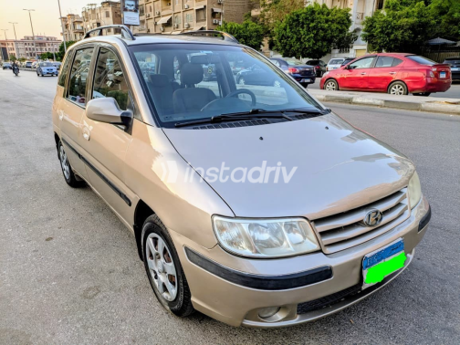 هيونداي ماتريكس 2006 ذهبي أوتوماتيك مستعملة للبيع في مصر الجديدة - 4