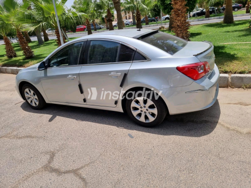 Chevrolet Cruze 2016 Silver Automatic Used for Sale in Greater Cairo ( Cairo + Giza) - 2