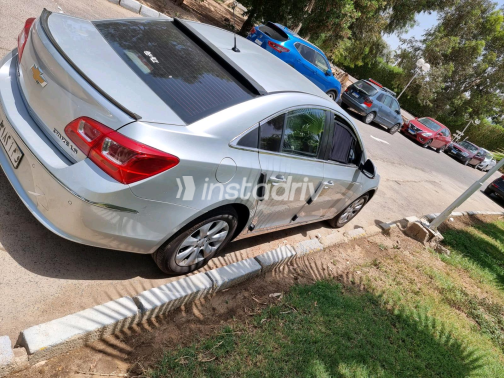 Chevrolet Cruze 2016 Silver Automatic Used for Sale in Greater Cairo ( Cairo + Giza) - 5