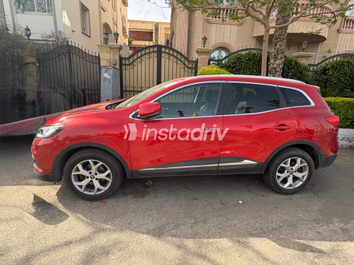 Renault Kadjar 2021 Red Automatic Used for Sale in Cairo - 4